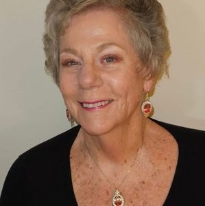 Meet your Posher, Janis